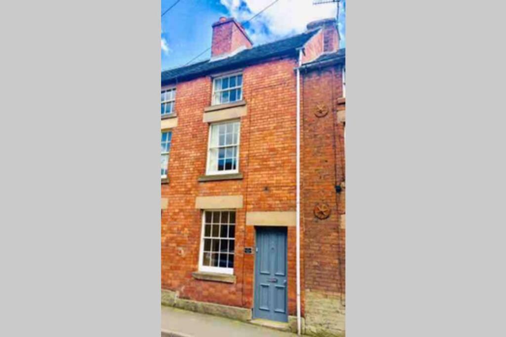 The Tenth House: Georgian Charm in Peak District Wirksworth Exterior photo