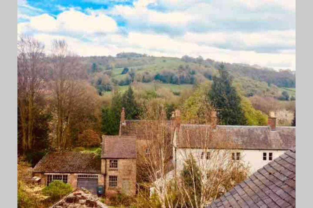 The Tenth House: Georgian Charm in Peak District Wirksworth Exterior photo